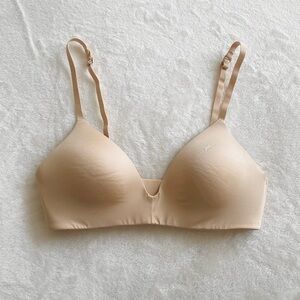 SKIMS 34B Wireless Form T-Shirt Bra in Sand
